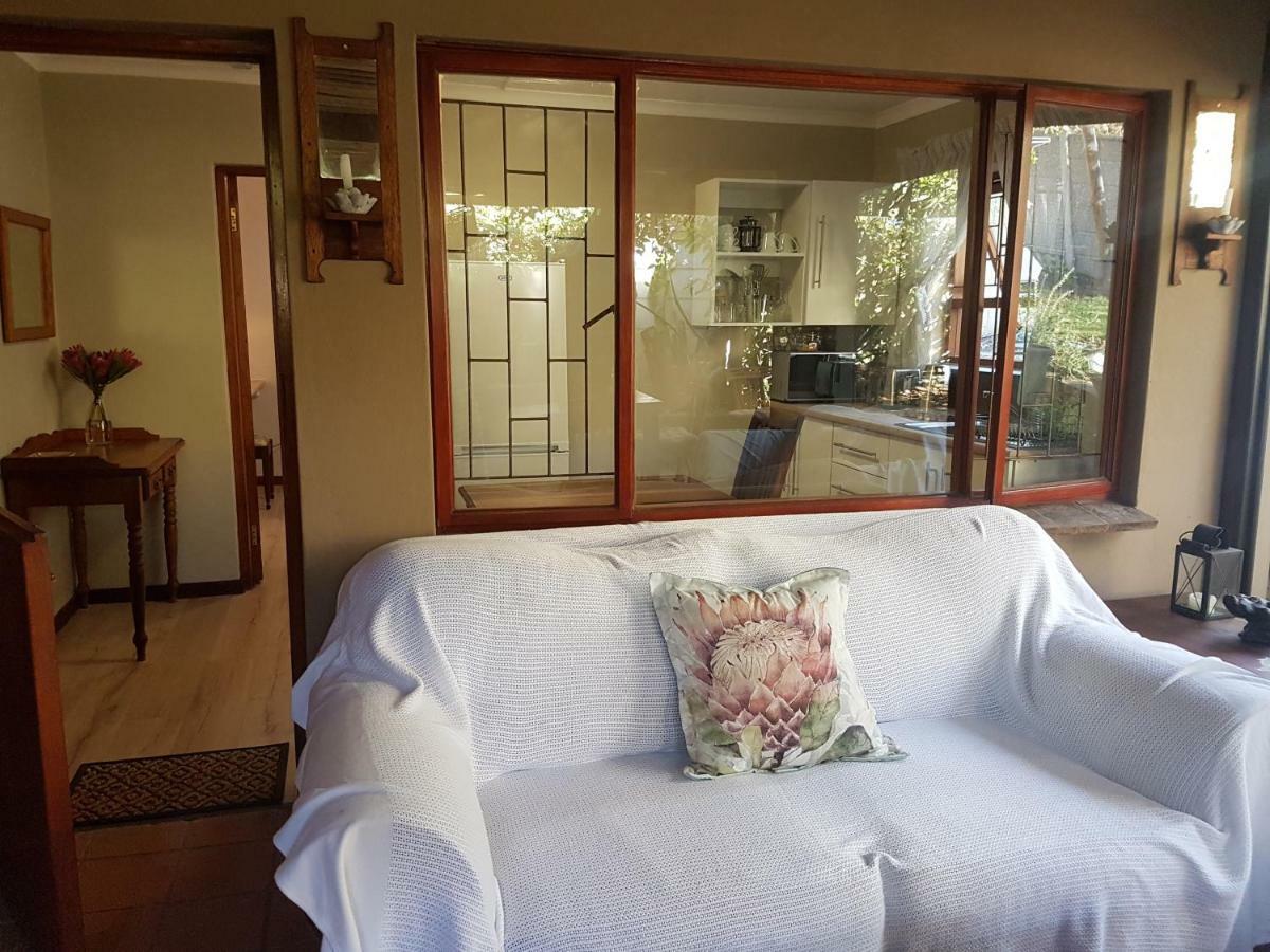 Protea Cottage George Exteriér fotografie